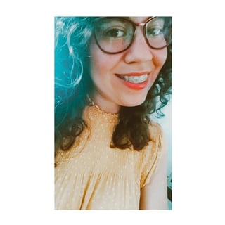 Elizabeth Villalejos profile picture