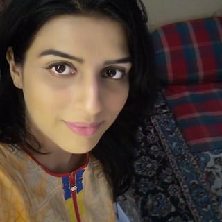 Zainab-e profile picture