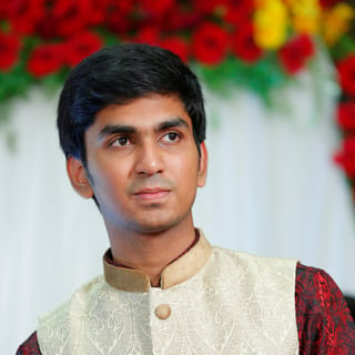 Dinesh profile picture