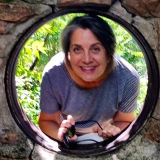 Catherine Azzarello profile picture