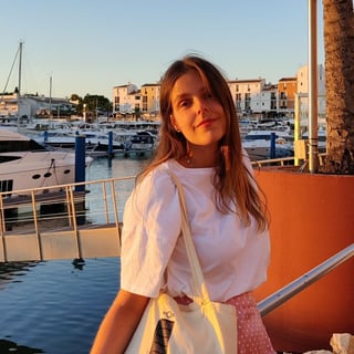 Laura Pinto profile picture