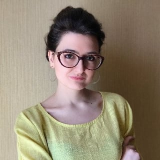 Julia profile picture