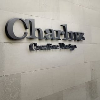 DevCharlnz profile picture