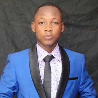 Oluwafemi Ṣosanya profile picture