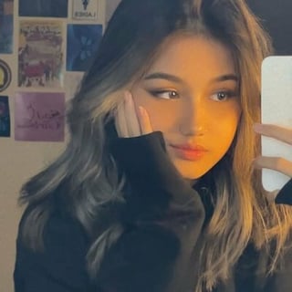 Chika Putri Andini profile picture