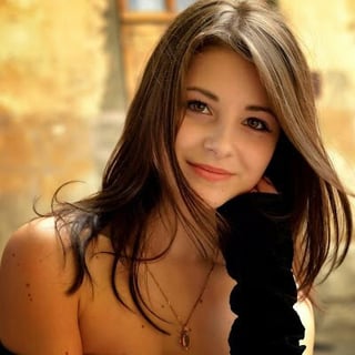 Maya Blaz profile picture