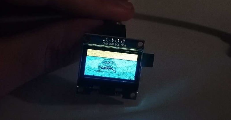Putting a video on a ESP32 powered SSD1306 OLED screen